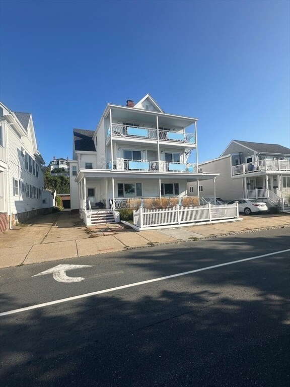 Primary Photo - 63 Western Ave