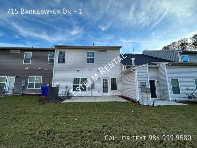 Building Photo - 715 Barneswyck Dr