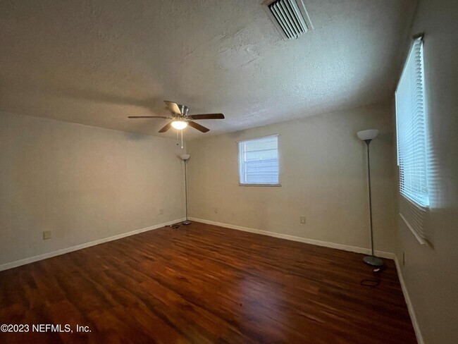 Building Photo - 6328 Delacy Rd