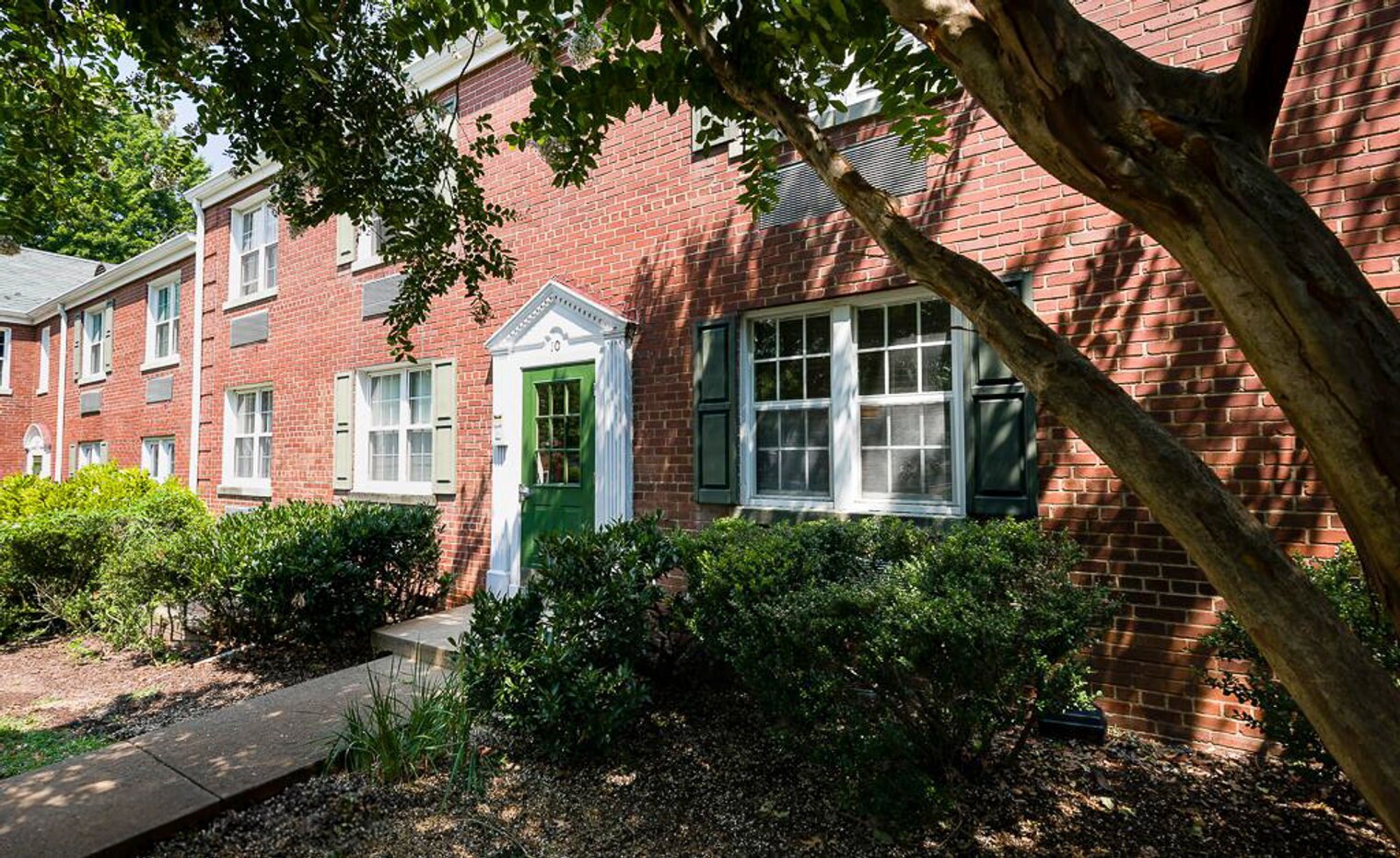 Building Photo - 4 Ashby St