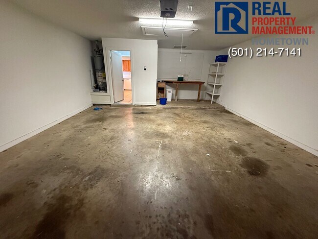 Building Photo - 2503 S 1st St