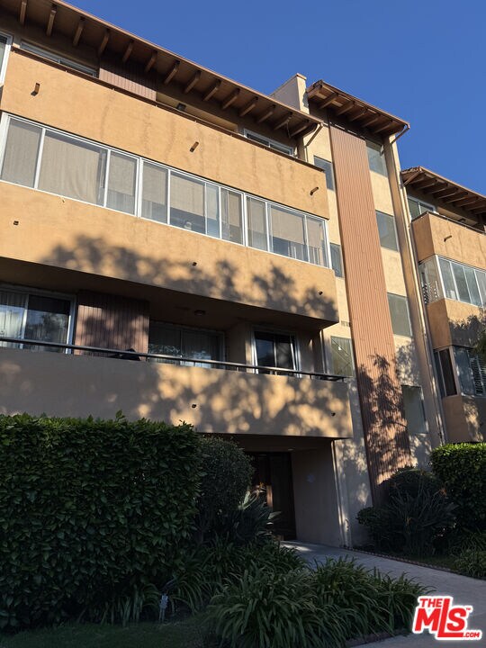 Building Photo - 1500 Camden Ave