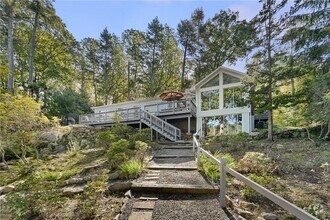 Building Photo - 40 Perch Bay Rd