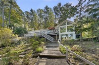 Building Photo - 40 Perch Bay Rd
