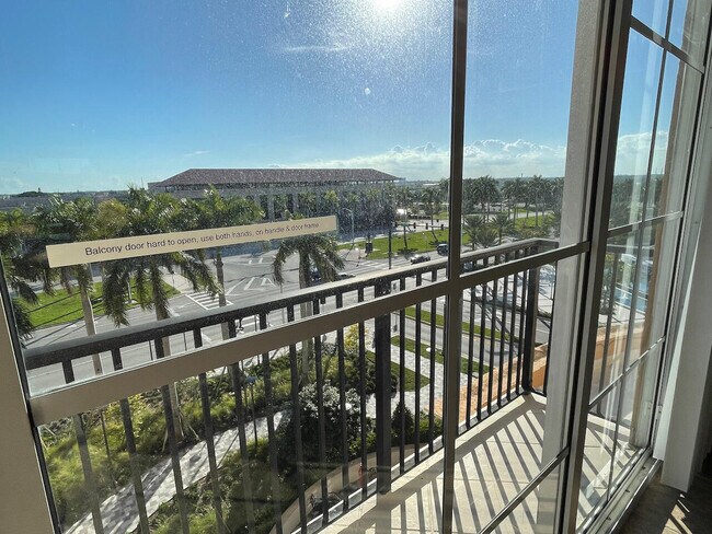 Building Photo - 651 Okeechobee Blvd