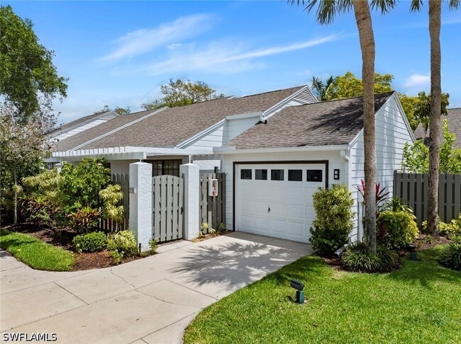 Building Photo - 879 Meadowland Dr