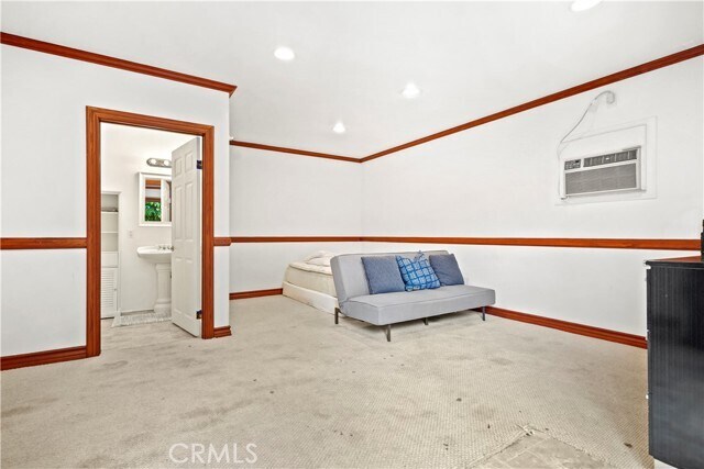 Building Photo - 5362 Yolanda Ave