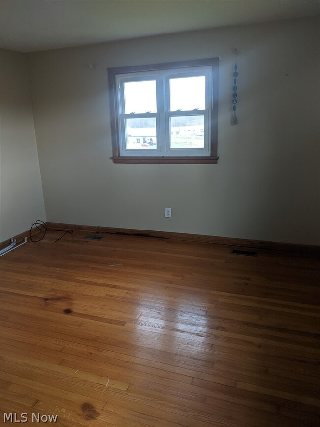 Building Photo - 51392 Breezy Hill Rd