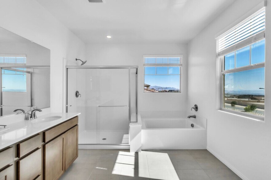 Building Photo - 528 Parkwind Ln