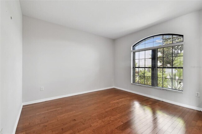 Building Photo - 5303 Moon Shell Dr