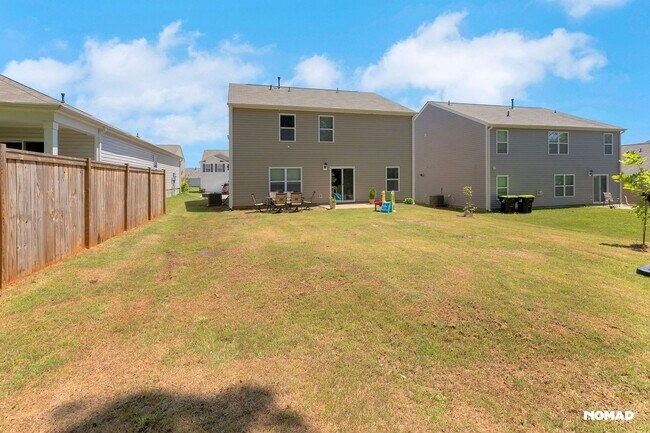 Building Photo - Spacious 4BR House in Piedmont