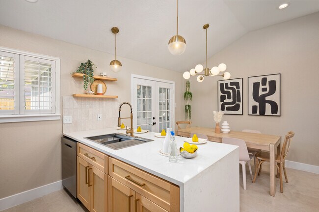 Building Photo - 2947 High Plains Dr