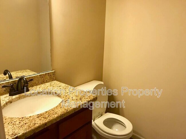 Building Photo - 3413 Chance Ln