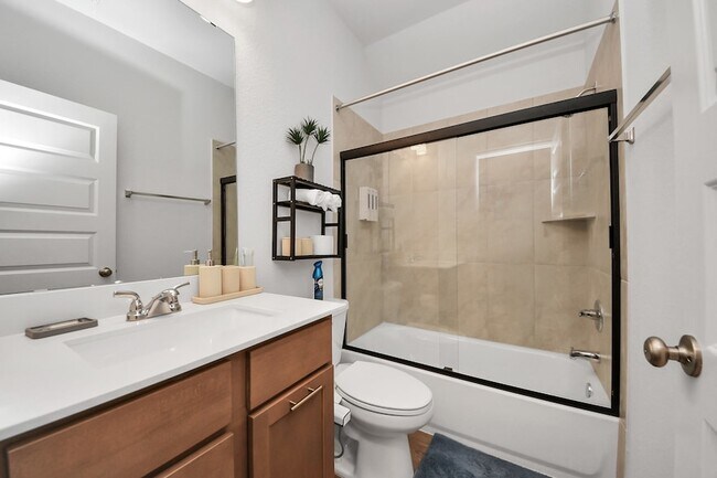 Building Photo - 27210 Butterfly Mint Ln