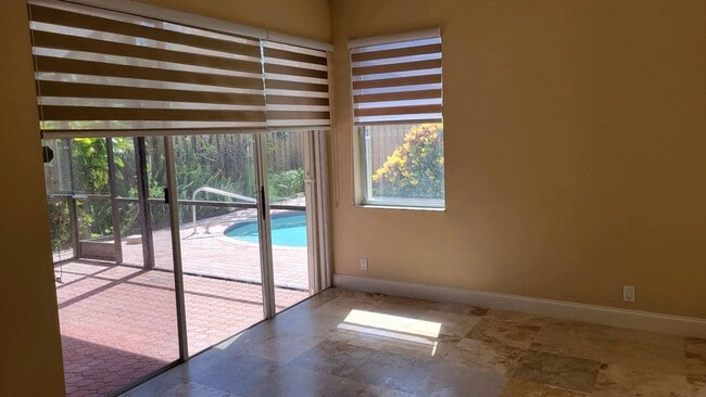 Building Photo - 6675 NW 25th Way