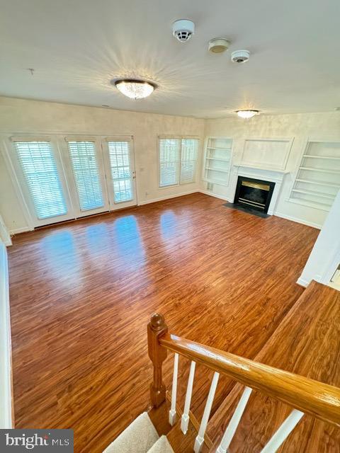 Building Photo - 1811 Fallbrook Ln