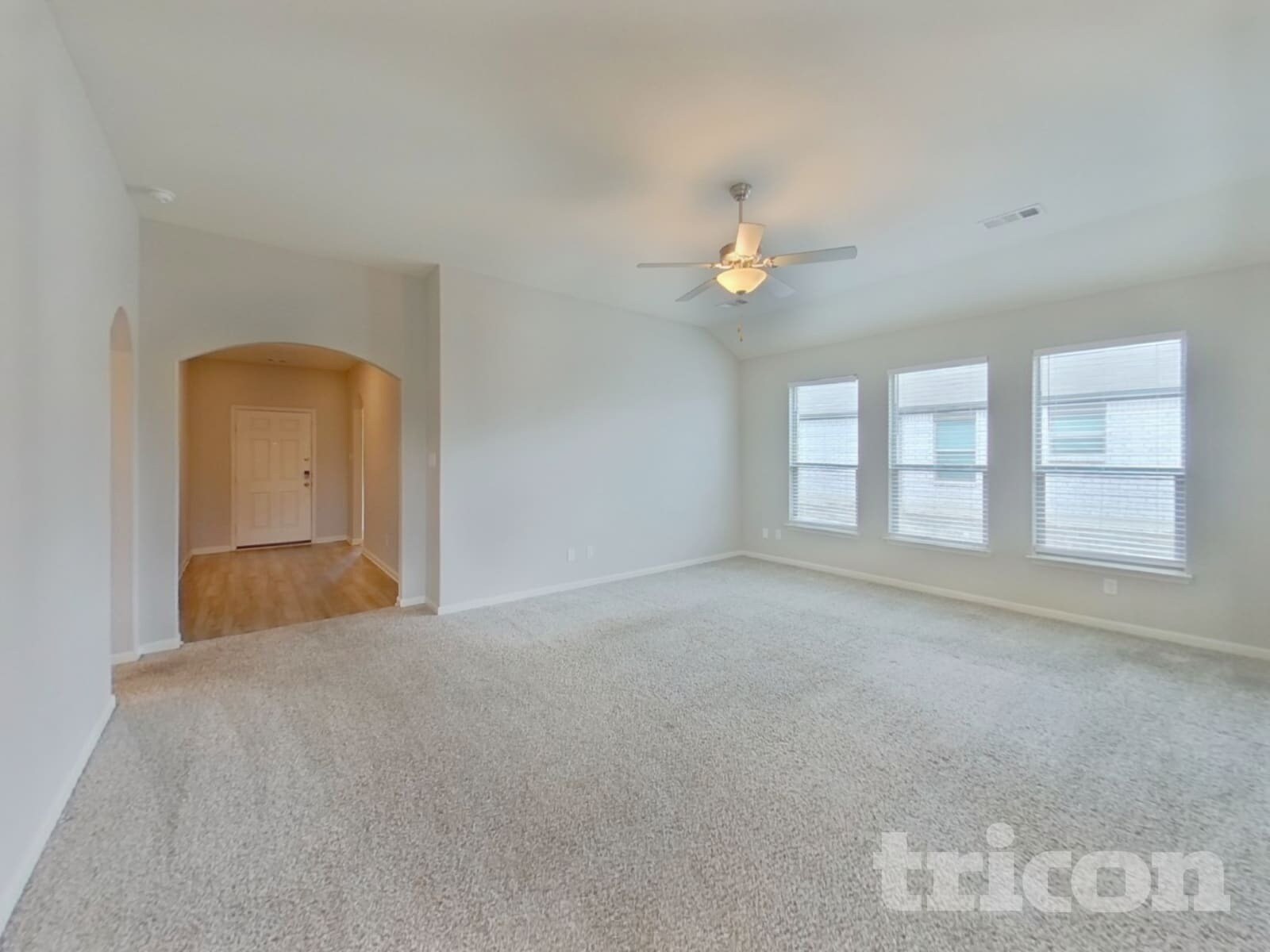 Building Photo - 304 Micah Ln