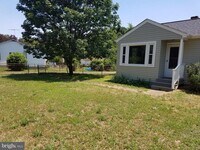 Building Photo - 10118 Dahlgren Rd