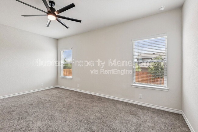 Building Photo - 4712 Paluxy Trl