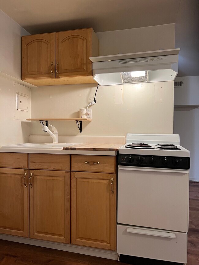 Building Photo - 2060 Seascape Blvd