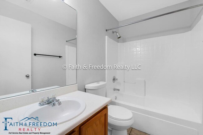 Building Photo - 5249 Mountain Air Cir