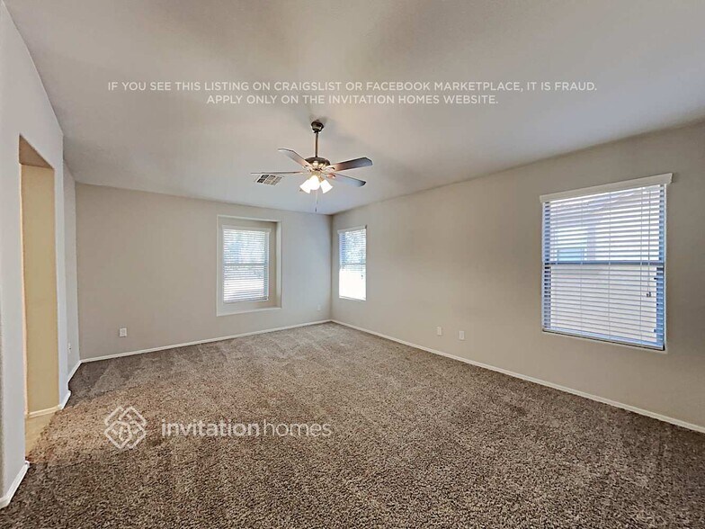 Building Photo - 1342 S Salem