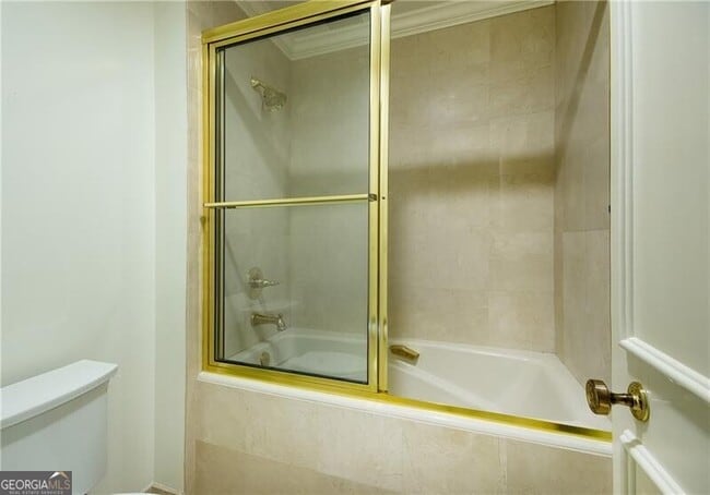 Building Photo - 2660 Peachtree Rd NW