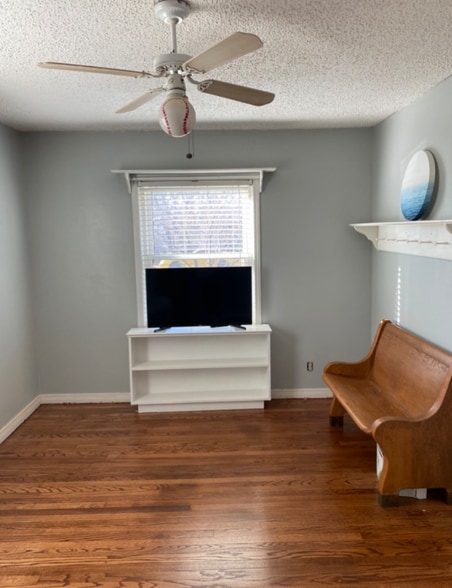 Building Photo - 101 E Haddock St