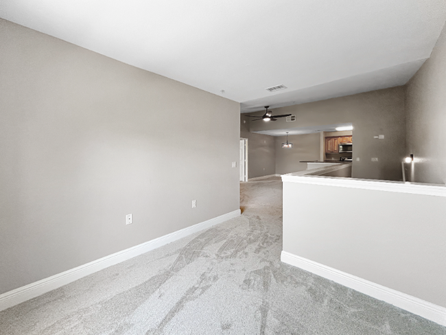 Building Photo - 7424 Vista Way