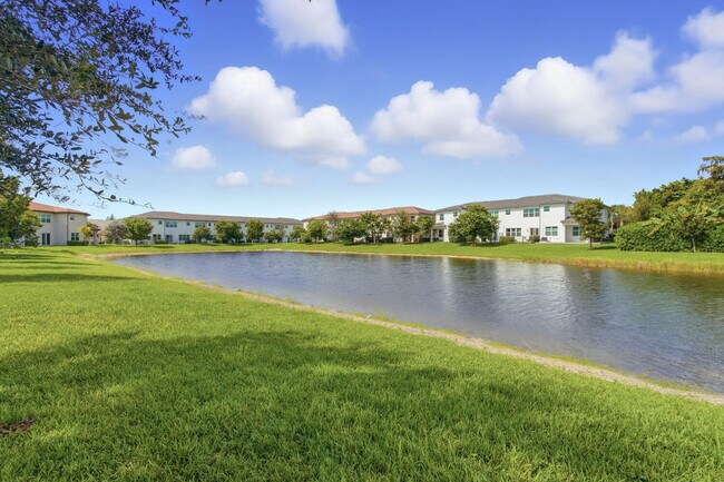 Building Photo - 4874 Navali Dr