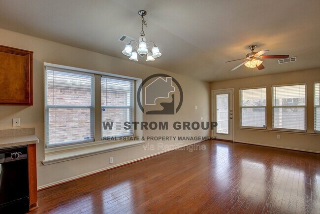 Building Photo - 8821 Highland Orchard Dr