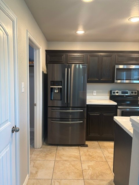 Building Photo - 1428 Montoya Ln