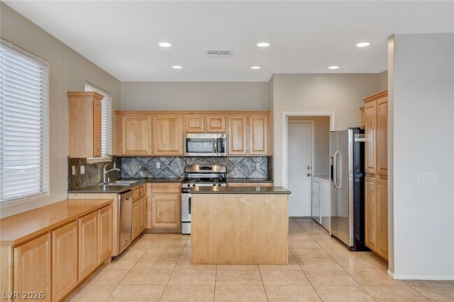 Building Photo - 1289 Corista Dr