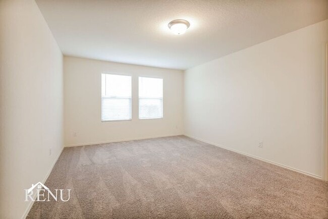 Building Photo - 5058 Firefly Hls