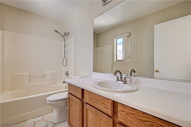 Building Photo - 6369 Bushkill Creek Ct