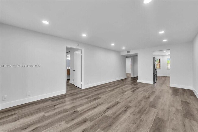 Building Photo - 1201 SW 128th Terrace
