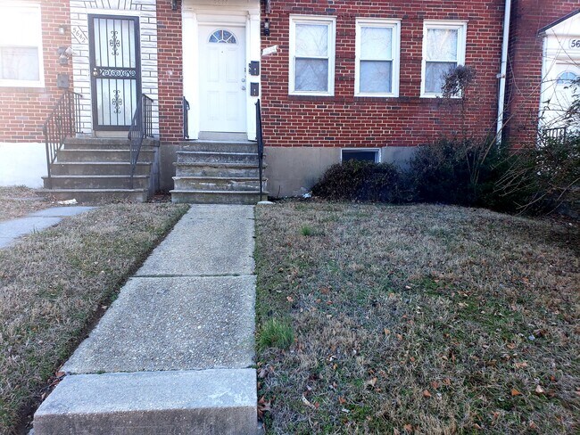Building Photo - 5644 Midwood Ave