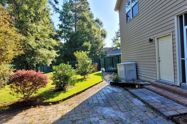 Building Photo - Available Now!