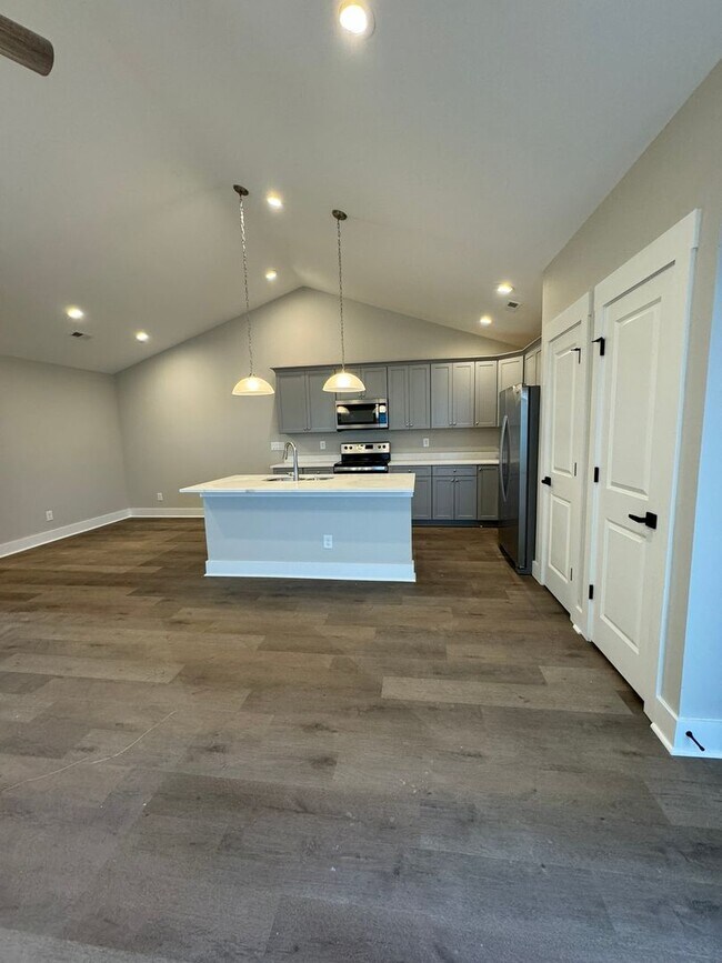 Building Photo - 145 Brawley Villas Pl