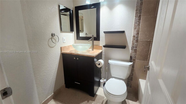 Building Photo - 2562 NW 89th Dr