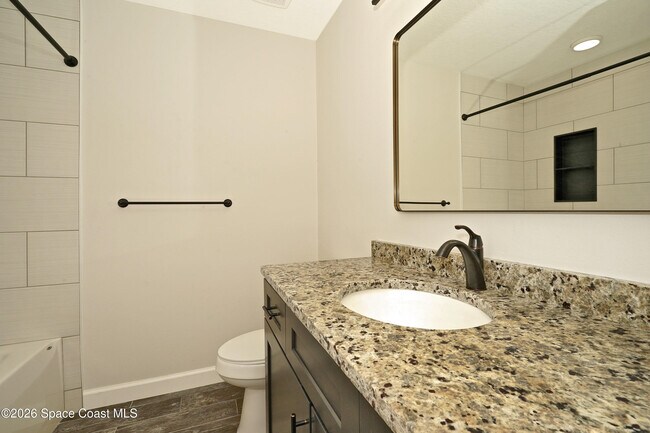 Building Photo - 540 Elliott Dr