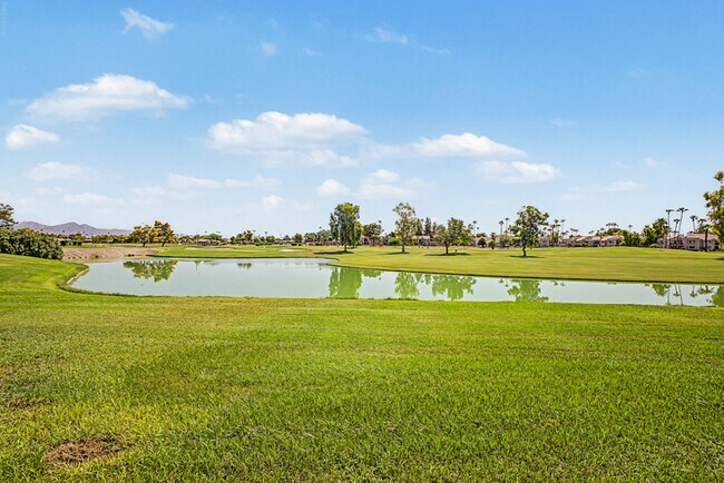 Building Photo - 7825 E San Carlos Rd