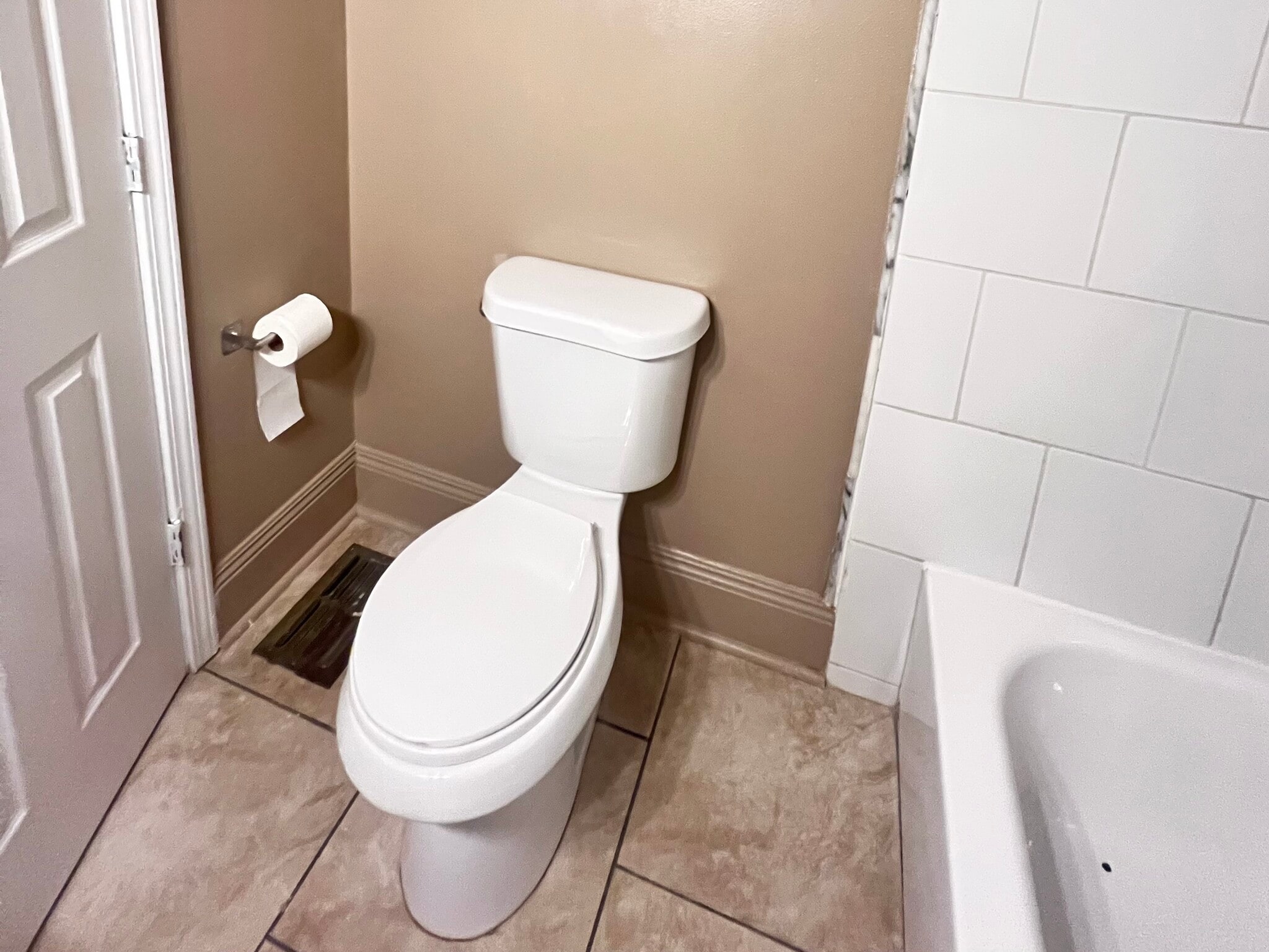 Bathroom - 6022 Vermillion Blvd