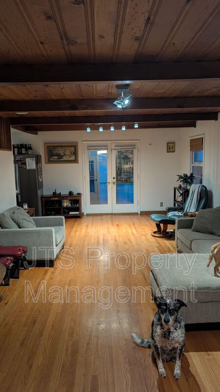 Building Photo - 3107 Del Paso Blvd