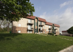 Building Photo - Villas de Amor