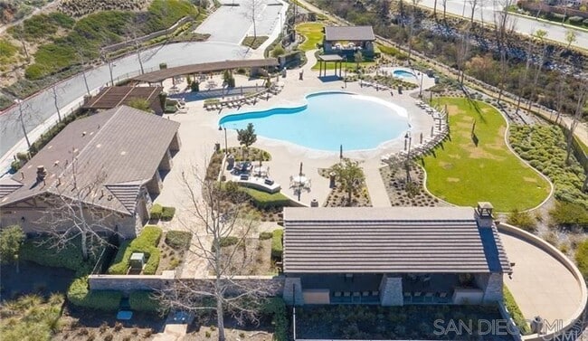 Building Photo - 34212 Woodmont