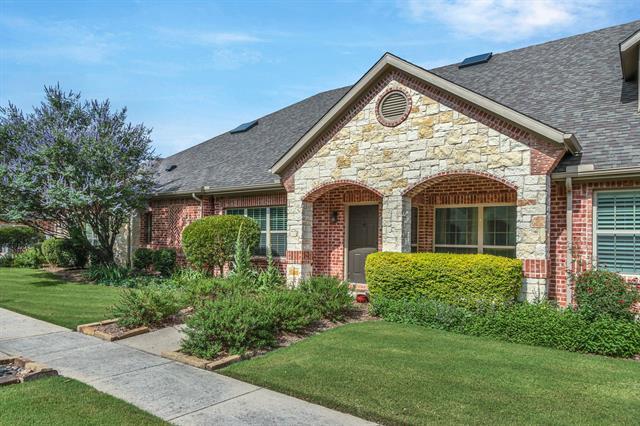 Building Photo - 5639 Hummingbird Ln
