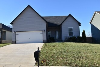 Building Photo - 4 Bedroom 2 Bath Pet Friendly Home For Rent!