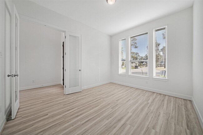 Building Photo - 91 Perennial Cyn Dr