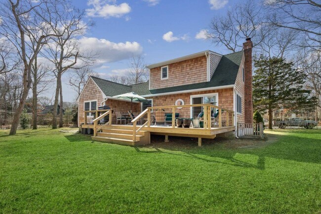 Building Photo - 6 Lincoln Ave